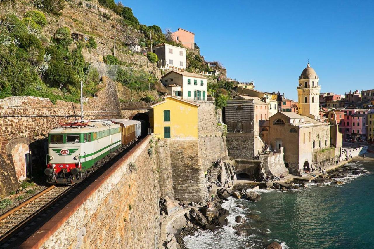 Joivy Light Flat With Great View, Cinque Terre Apartamento Vernazza Exterior foto